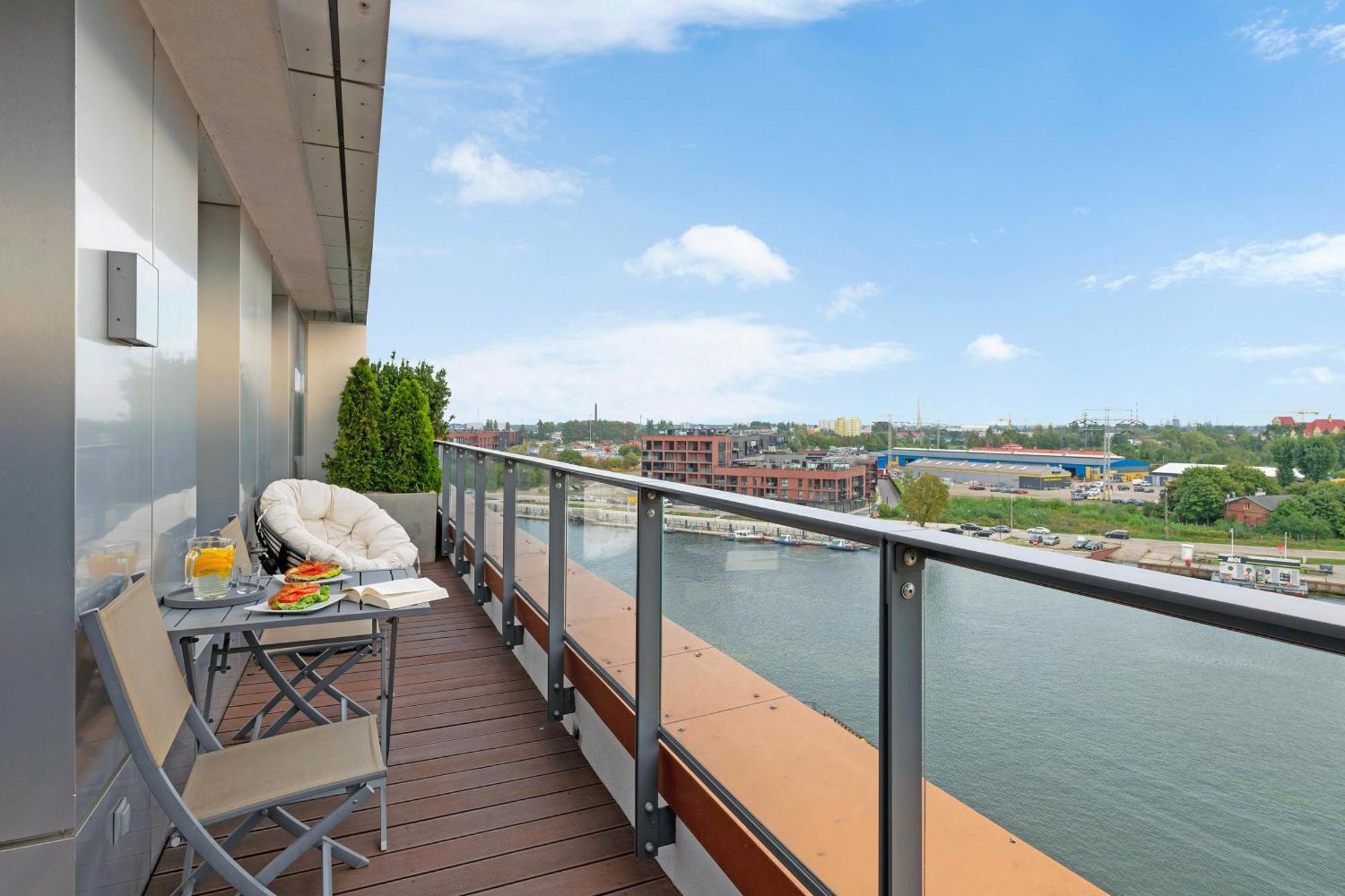 Brabank Riverside By Downtown Apartments Гданьск Экстерьер фото